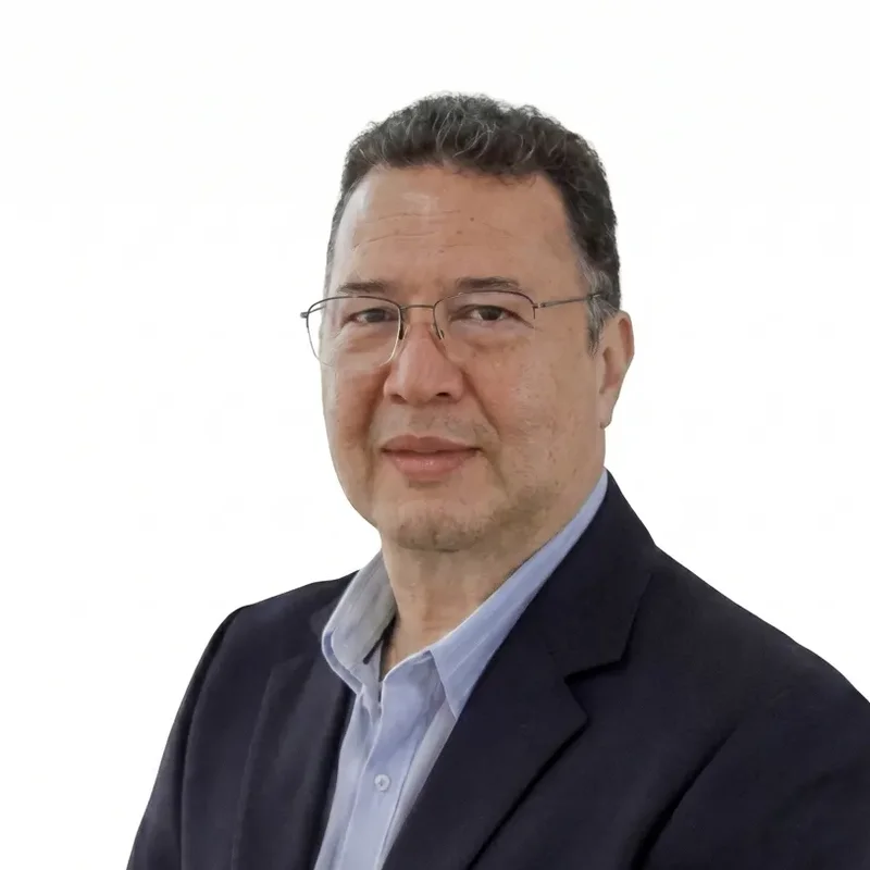 Javier Laínez, Director Administrativo